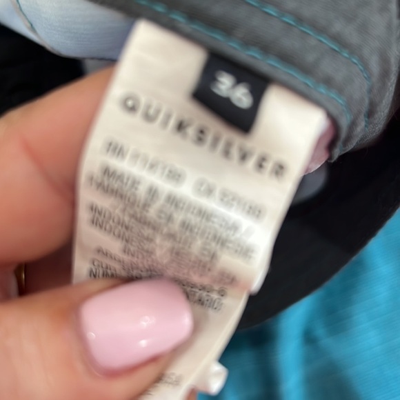 Quicksilver swimsuit, size 36 - Picture 7 of 8